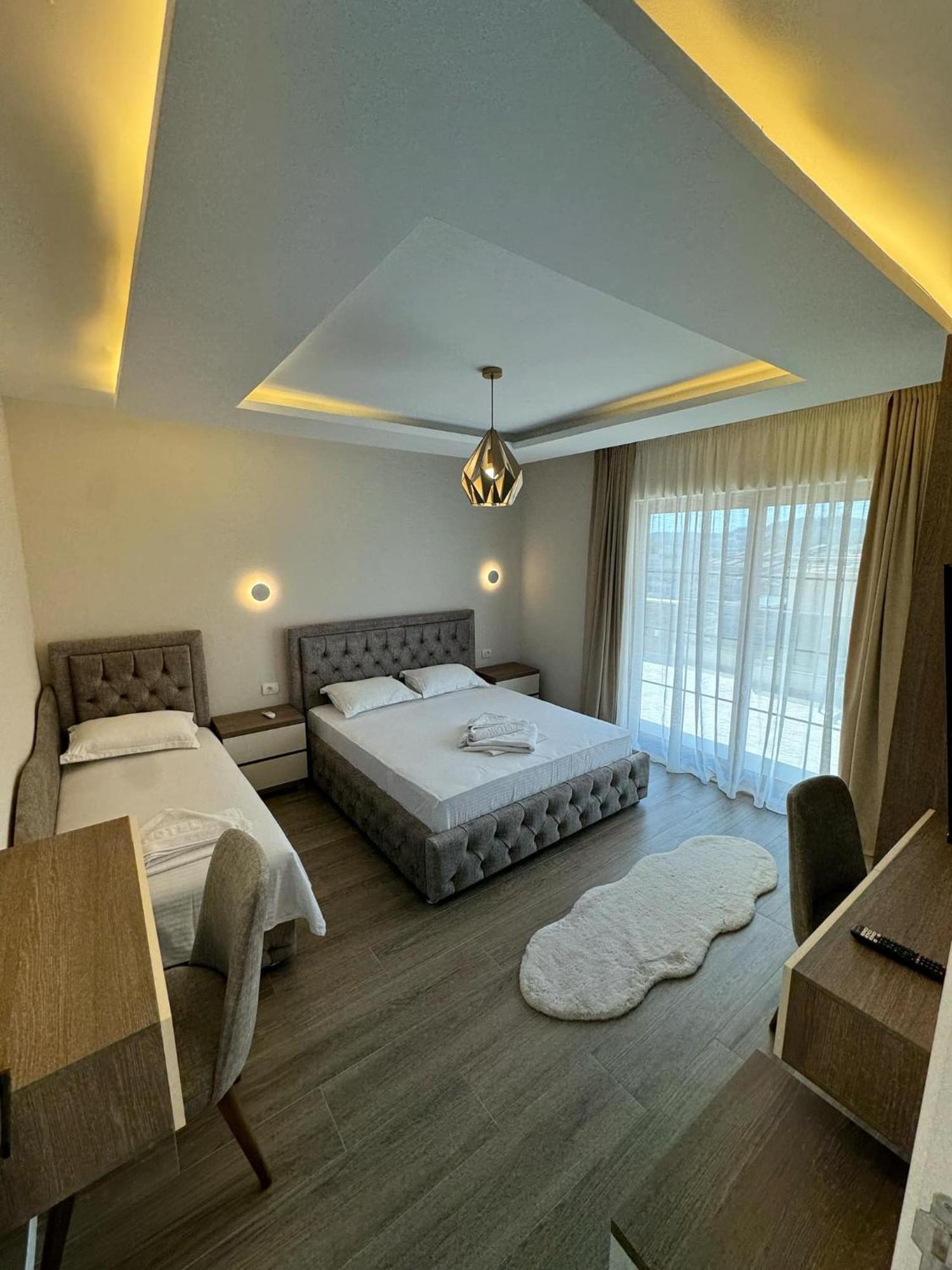 Apart Hotel Llolla Ulcinj Exterior photo