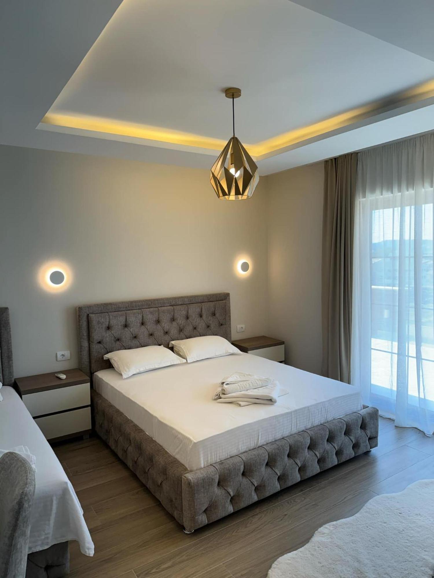 Apart Hotel Llolla Ulcinj Exterior photo